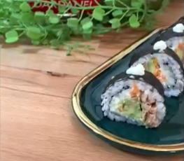 Dardanel Tuna Sushi