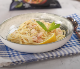 Linguine with Pesto Sauce and Shrimp